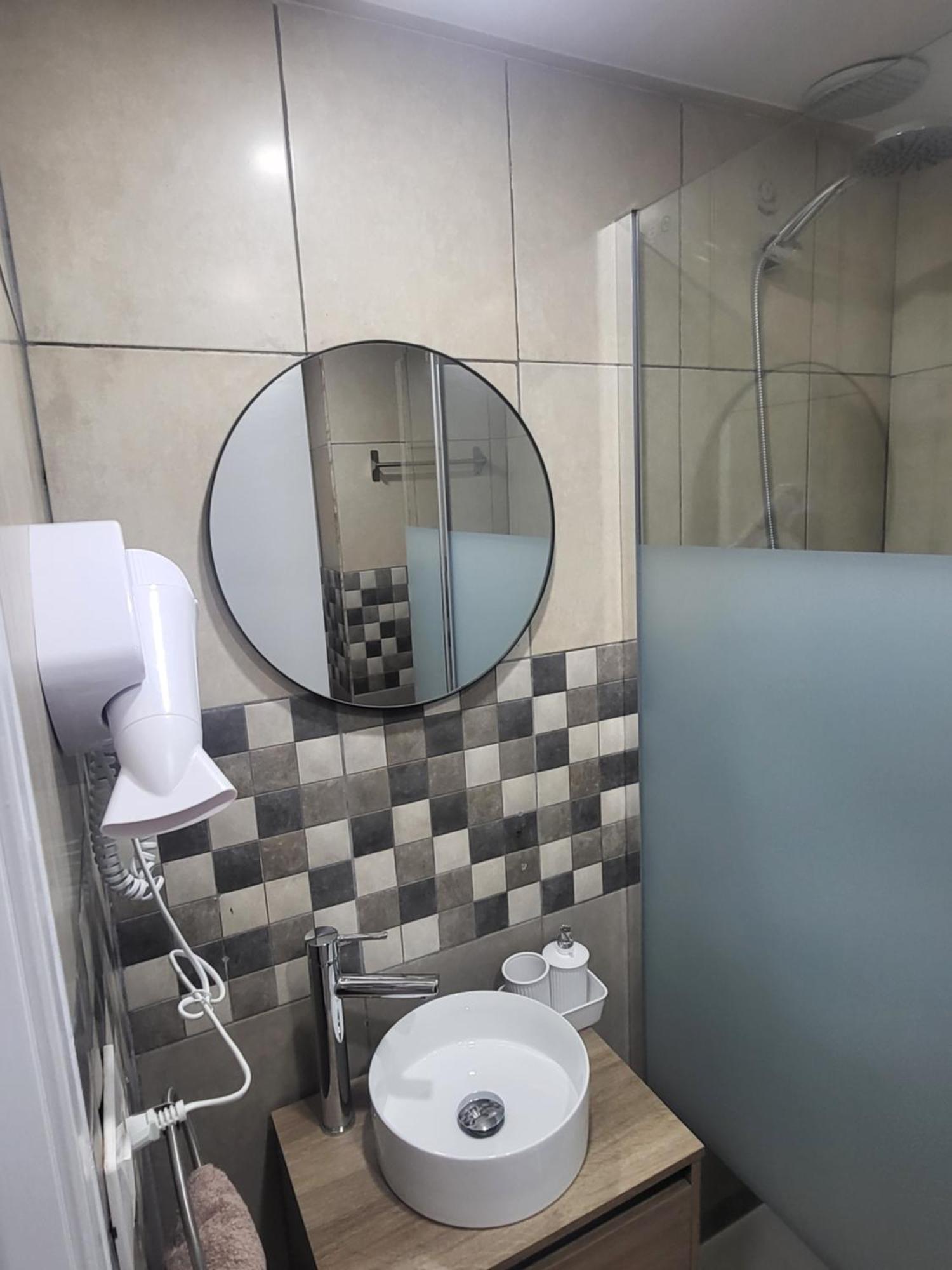 Tropic Apartments En Castle Harbour 洛斯克里斯蒂亚诺斯 外观 照片