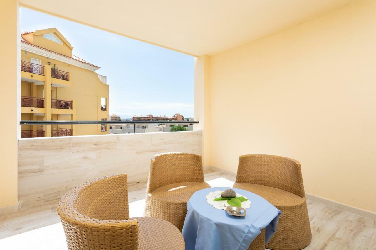 Tropic Apartments En Castle Harbour 洛斯克里斯蒂亚诺斯 外观 照片