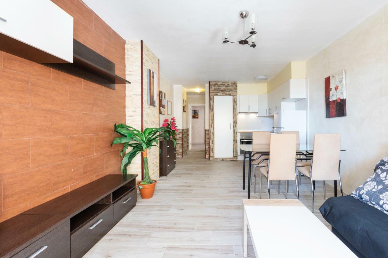 Tropic Apartments En Castle Harbour 洛斯克里斯蒂亚诺斯 外观 照片